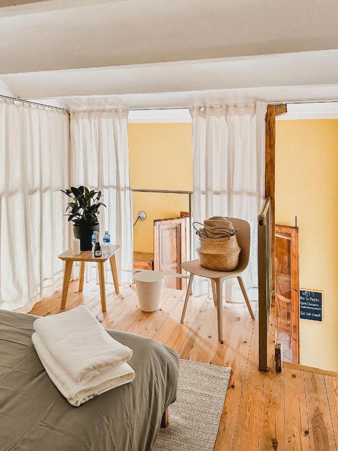 Habitacion Privada, Casa Compartida Con Pareja Private Room, Shared House With A Couple Barcelona Eksteriør billede